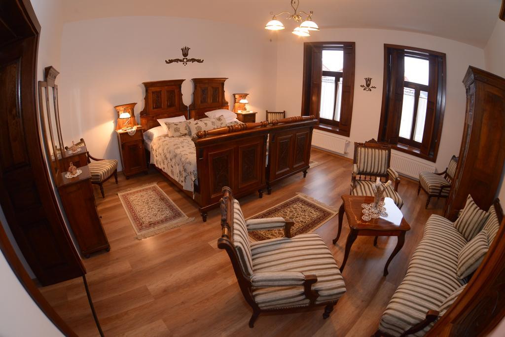 ホテル Levendula Porta Es Pajtaszinhaz Orfű 部屋 写真